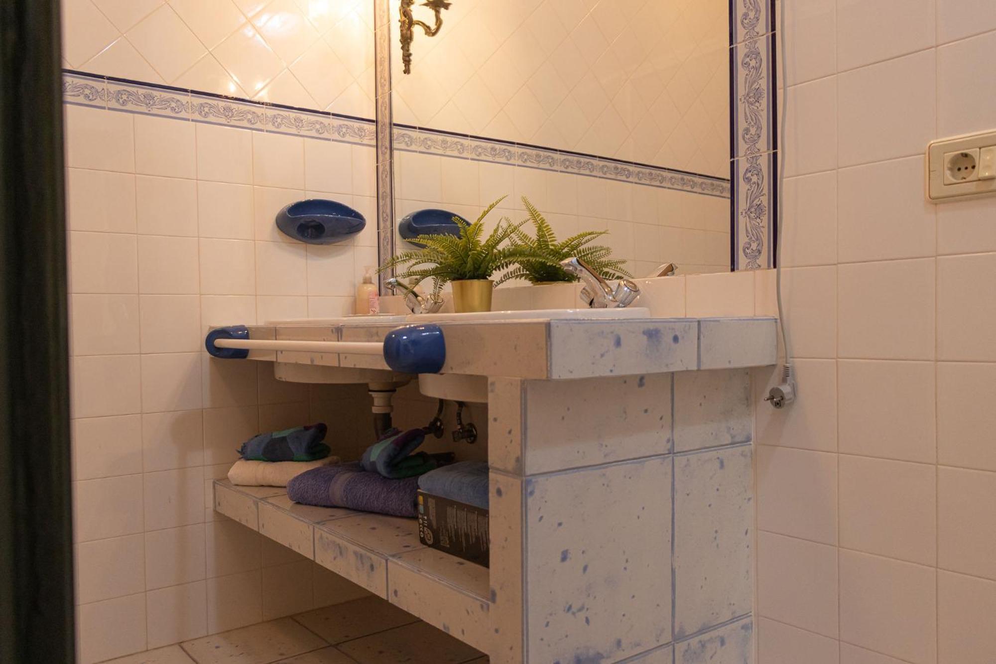 Vivienda Vacacional Alameda 埃尔帕索 外观 照片
